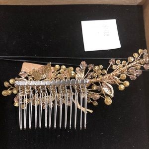 Bridal hair piece from BHLDN